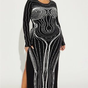 Black and White Long Sleeve Dress